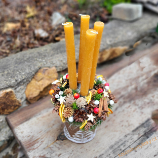 Adventní svícen - Medové svíčky, pomeranče, tradice 