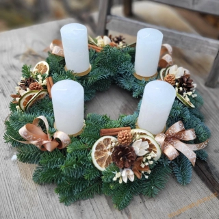 REZERVACE   p. Hana  Adventní Chvojový Nobilis 35cm  Krémový 