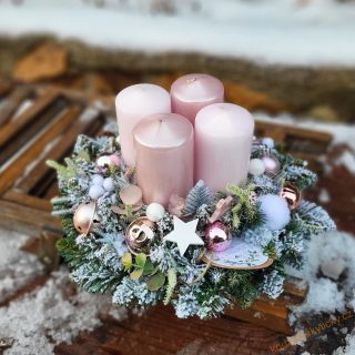 Adventní věnec  / umělý / - Růžový